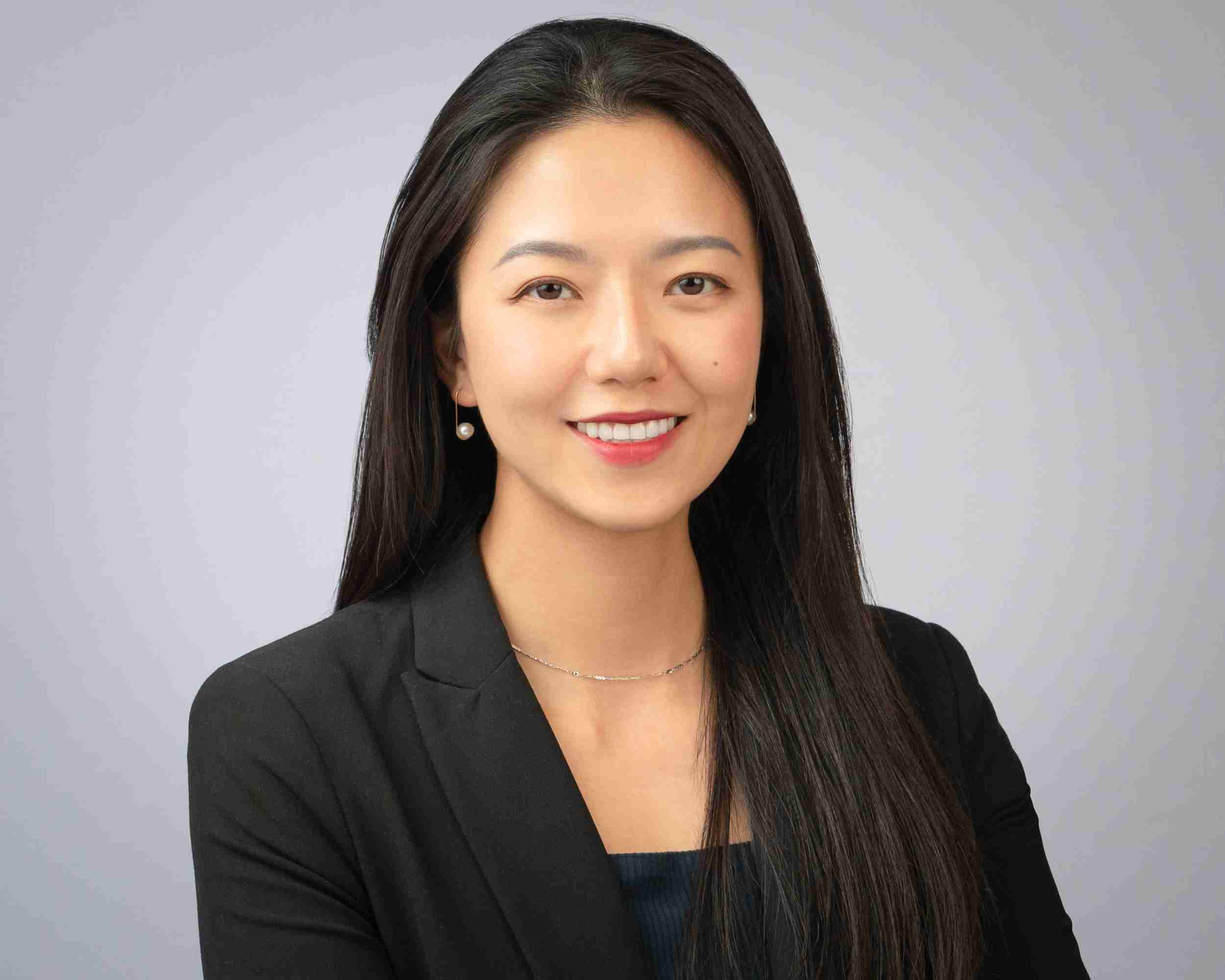 Zoey Ye, Financial Analyst - ERE
